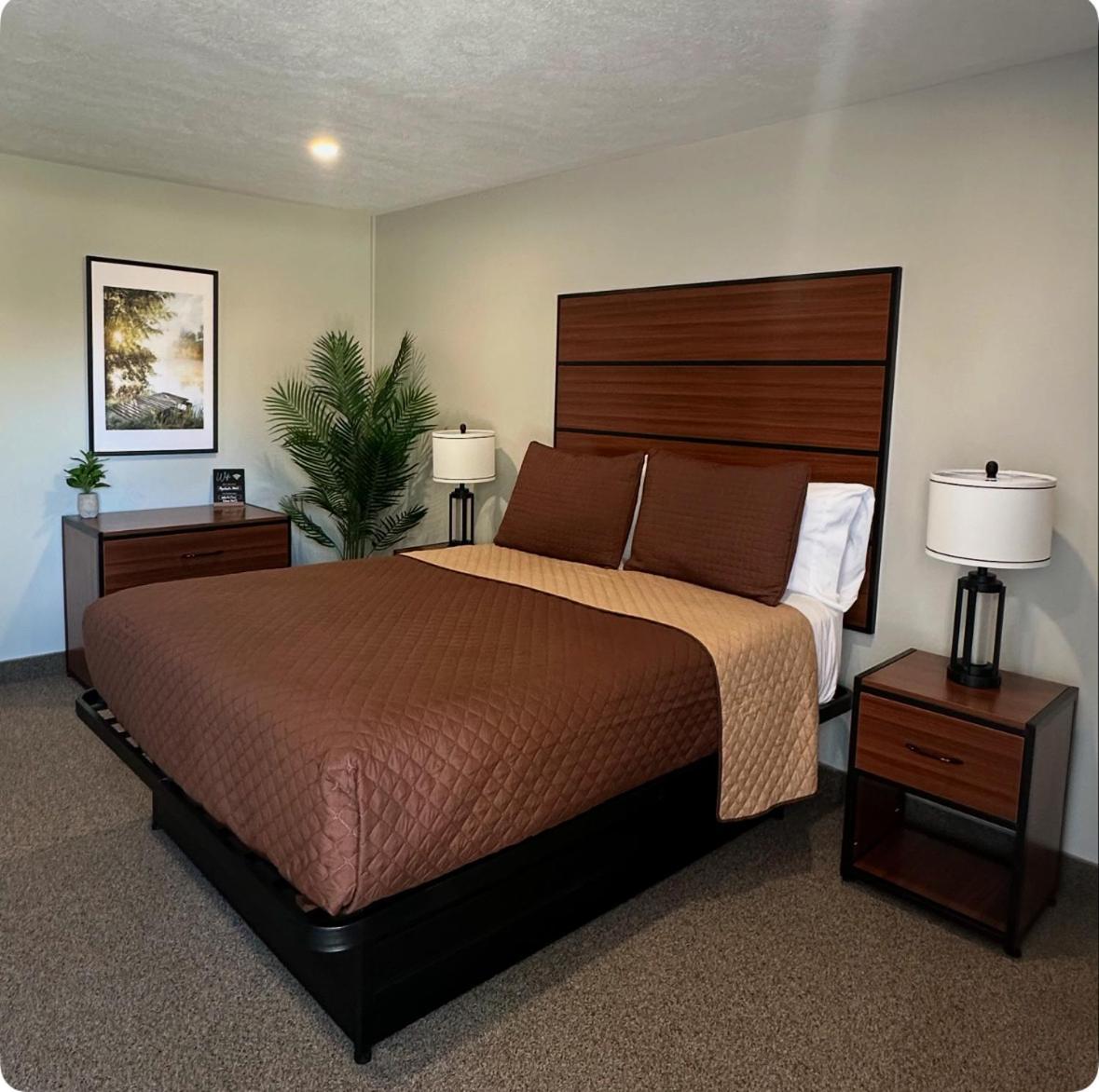 Mindemoya Manitoulin Inn מראה חיצוני תמונה